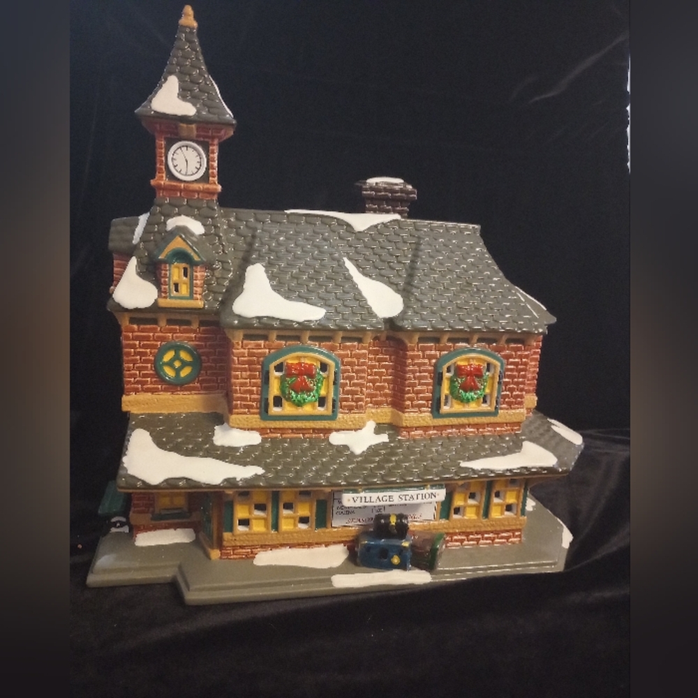 Department 56 Village Station